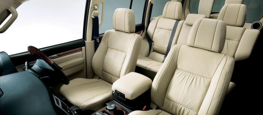  Mitsubishi Pajero 5-Door 2014 года  (JP) (фото 17 из 23)
